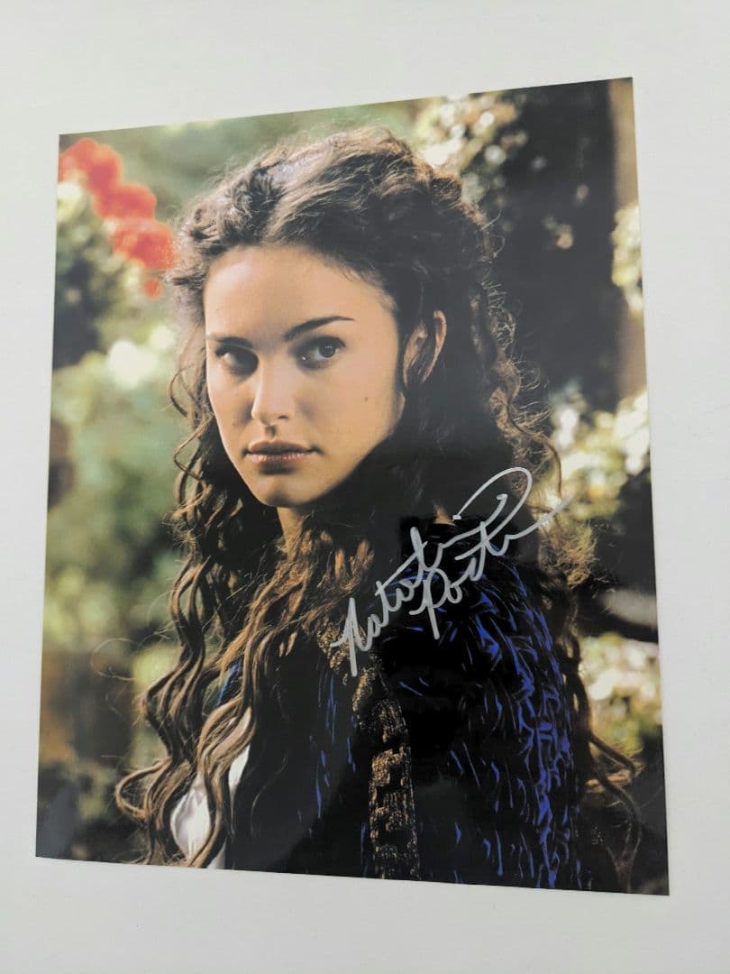 【直筆】パドメ・アミダラ役ナタリー・ポートマン サイン入りポートレート