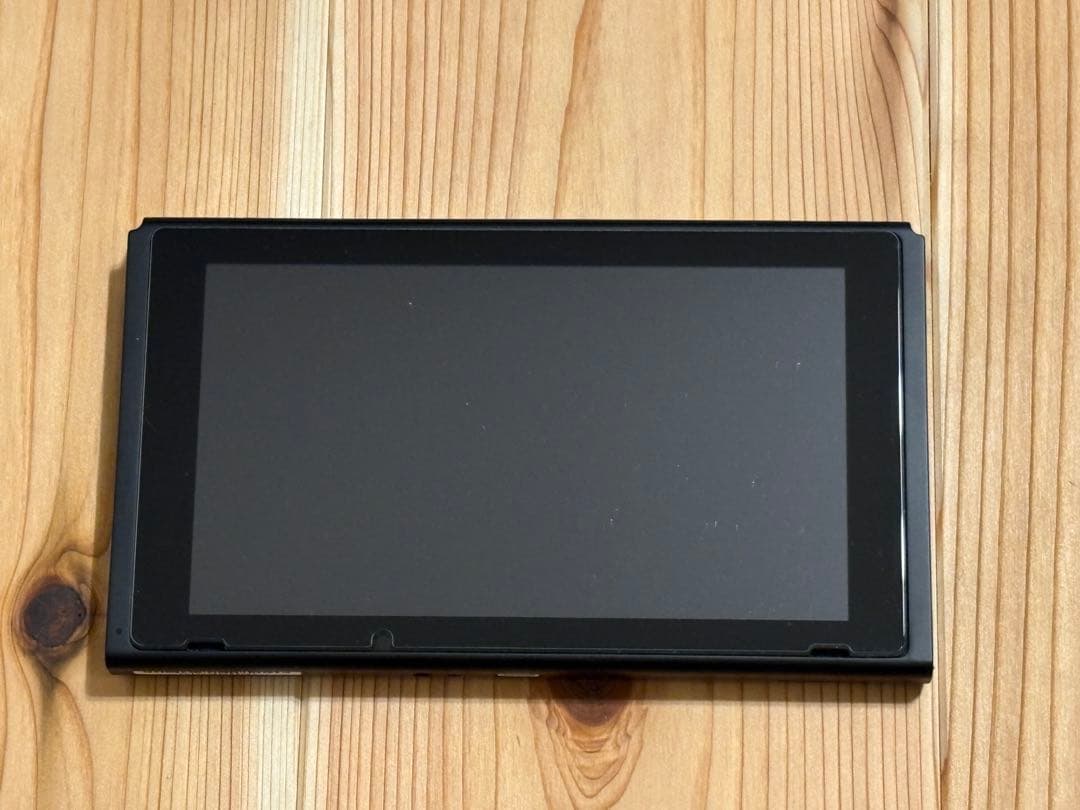 ニンテンドースイッチ 本体(コントローラー キャリングケース付き）