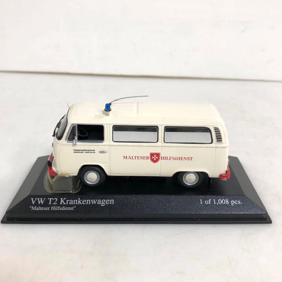 MINICHAMPS フォルクスワーゲン　T2 Krankenwagen