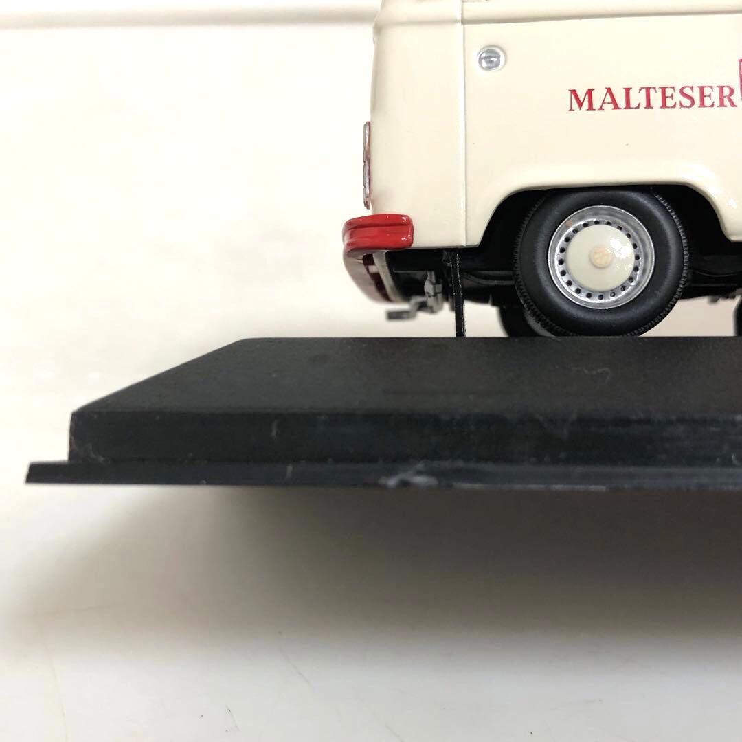 MINICHAMPS フォルクスワーゲン　T2 Krankenwagen