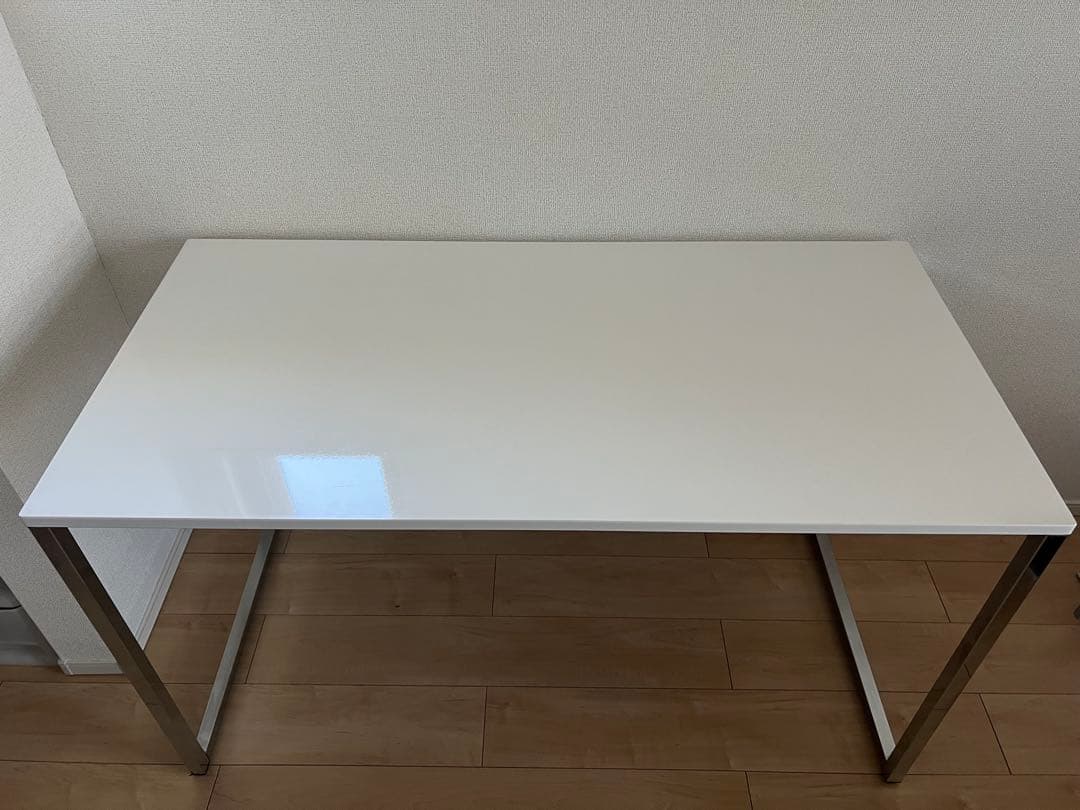 サンワダイレクト 鏡面デスク ホワイト×シルバー テーブル 120×60×70