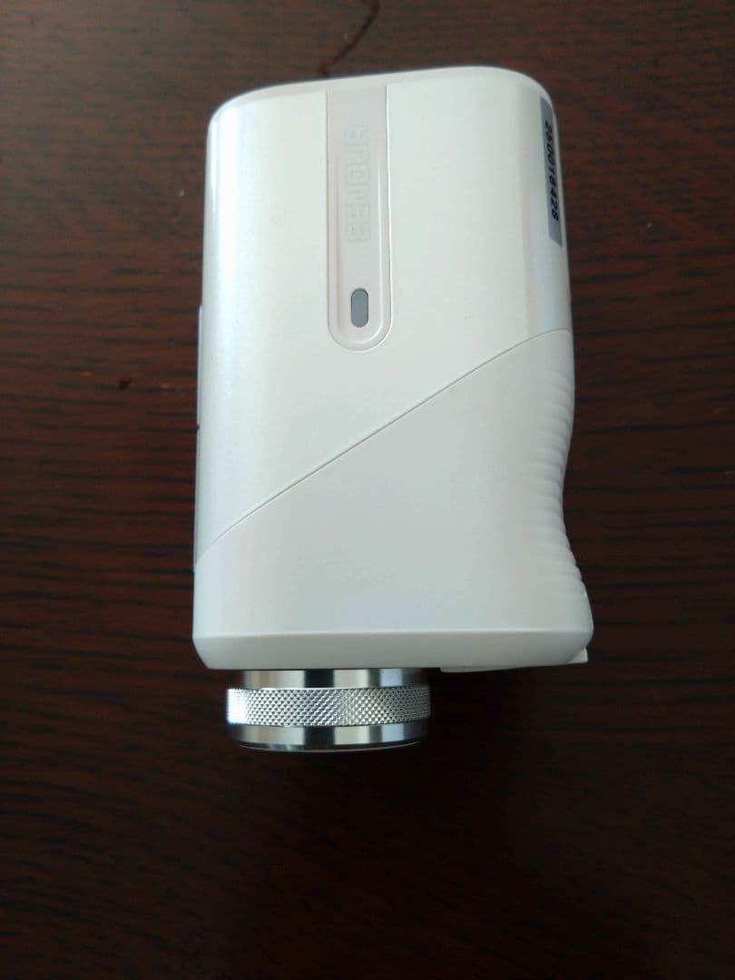 EENOUR ゴルフ用距離計 ホワイト　小型軽量 EENOUR 距離計 三点間測定 0.02秒爆速測定 超小型 レーザー距離計