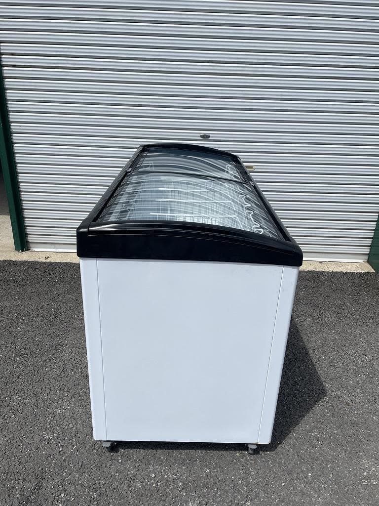 【美品】テンポスバスターズ　冷凍ショーケース　TBSC-263F　2023年製