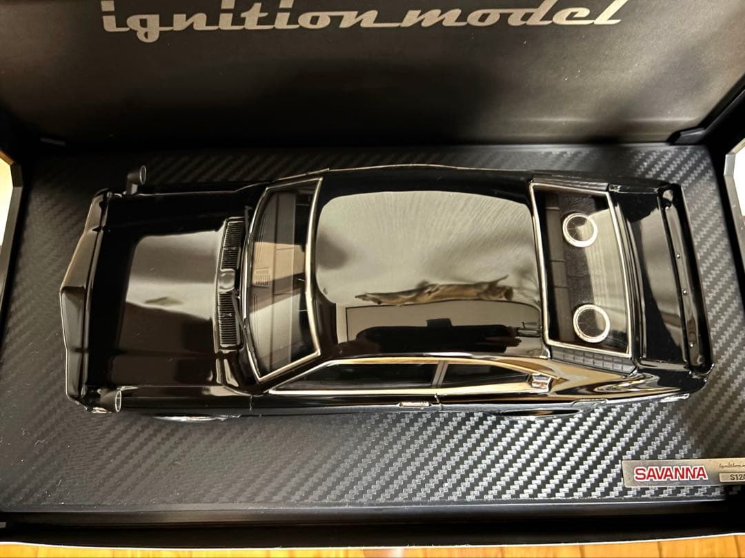 ignition model サバンナ ミニカー 黒 1/18