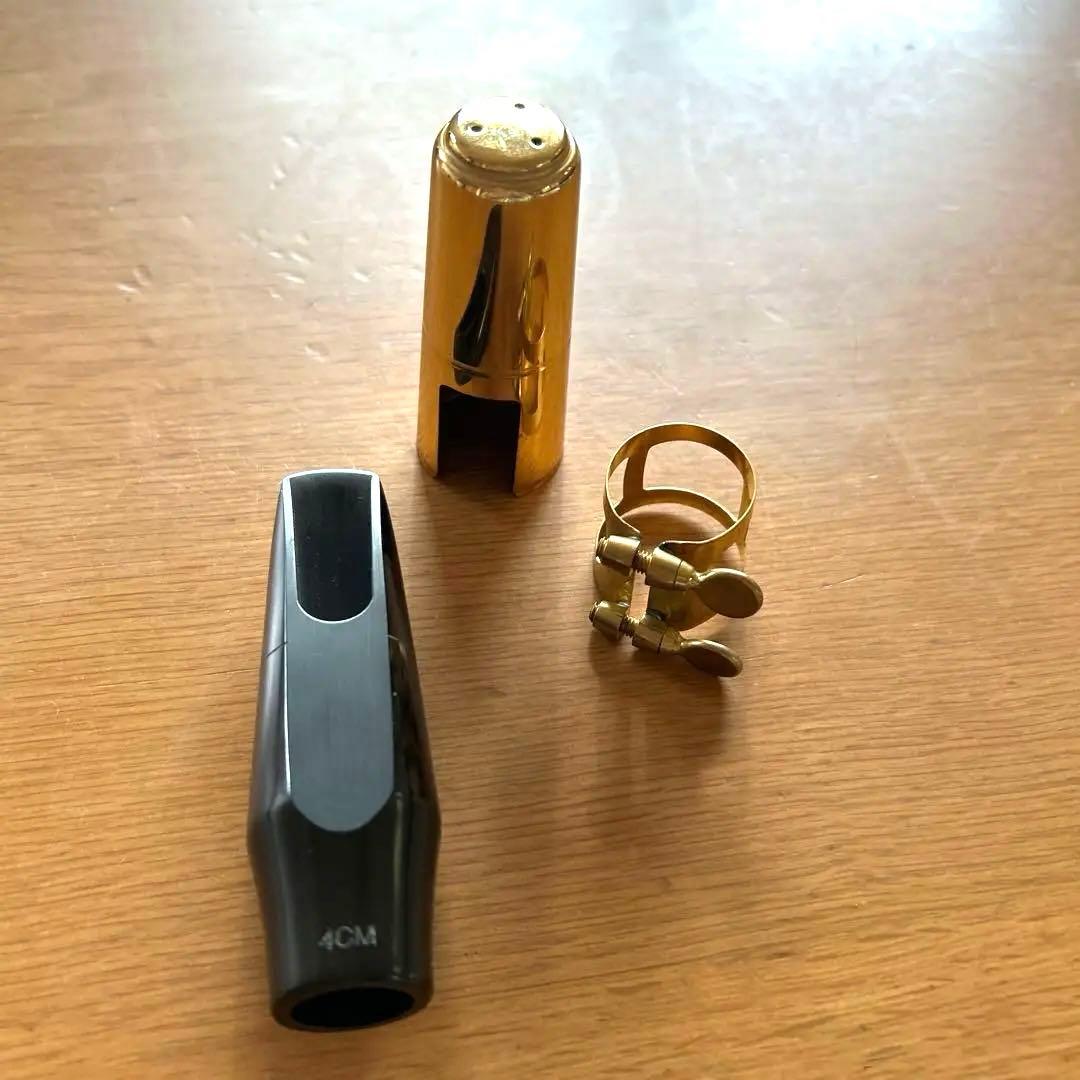 【新品】ヤマハアルトサックスマウスピース 4CM リガチャーキャップ付
