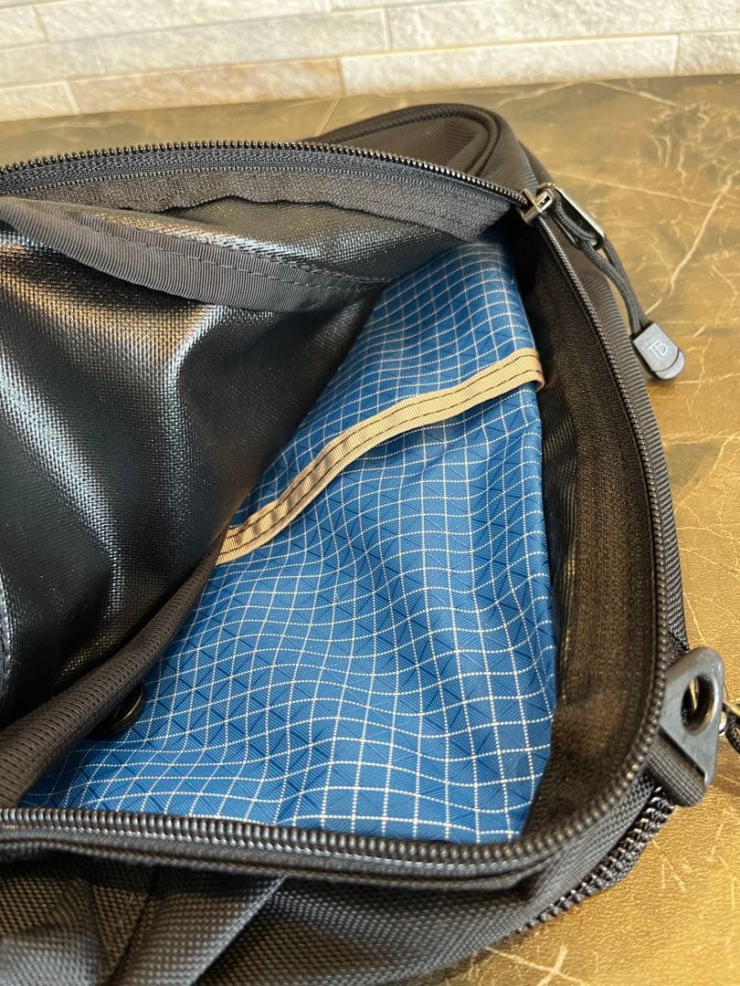 TOM BINH Pilot ブリーフケース Black Ballistic