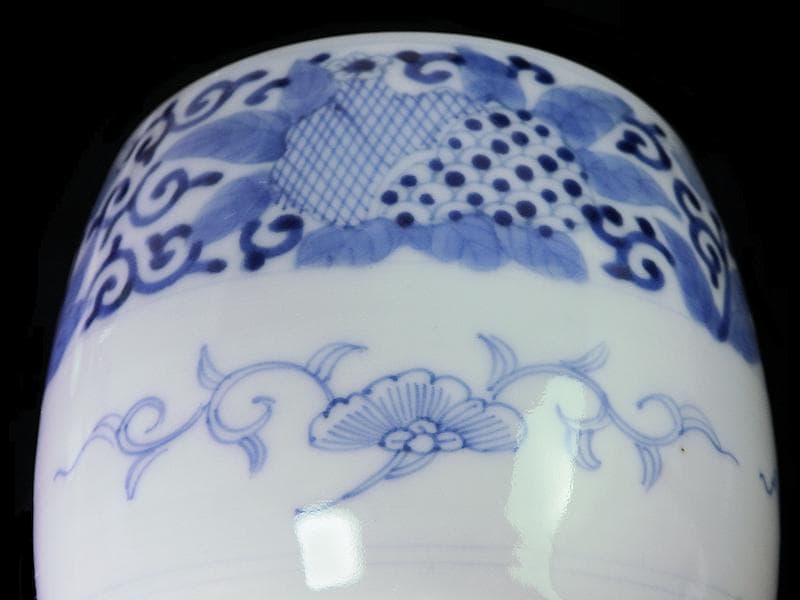 古伊万里　染付　花に唐草の図　火入れ　E613AS-fbqh