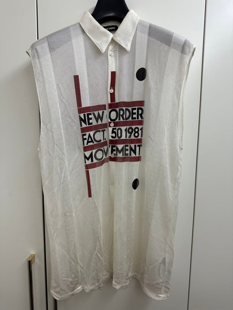 ラフシモンズタンクトップ