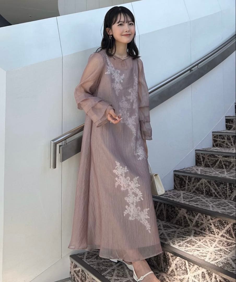 niana シアーAラインワンピース ピンク