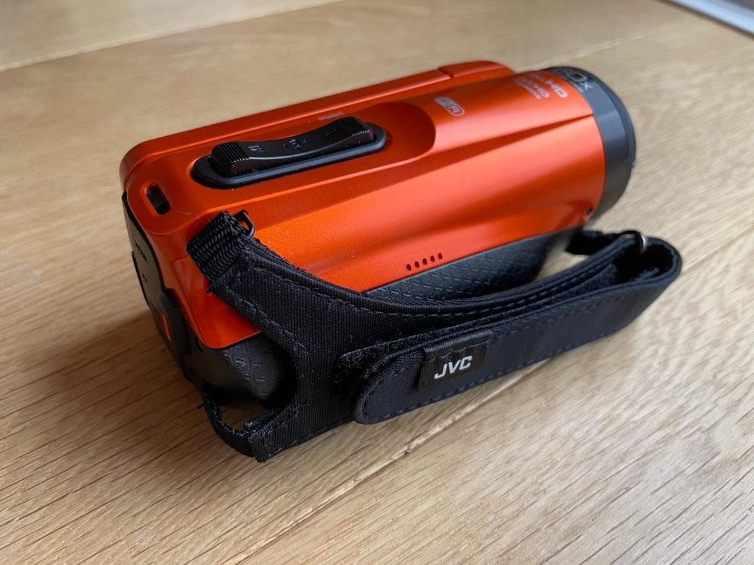 JVC ビデオカメラ Everio R GZ-RX670-D　☆美品　動作品☆