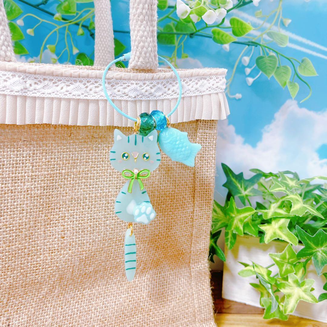 あみぐるみ　おしゃれ大好きペタンコペタうさちゃんリングキーホルダー☺︎他２点