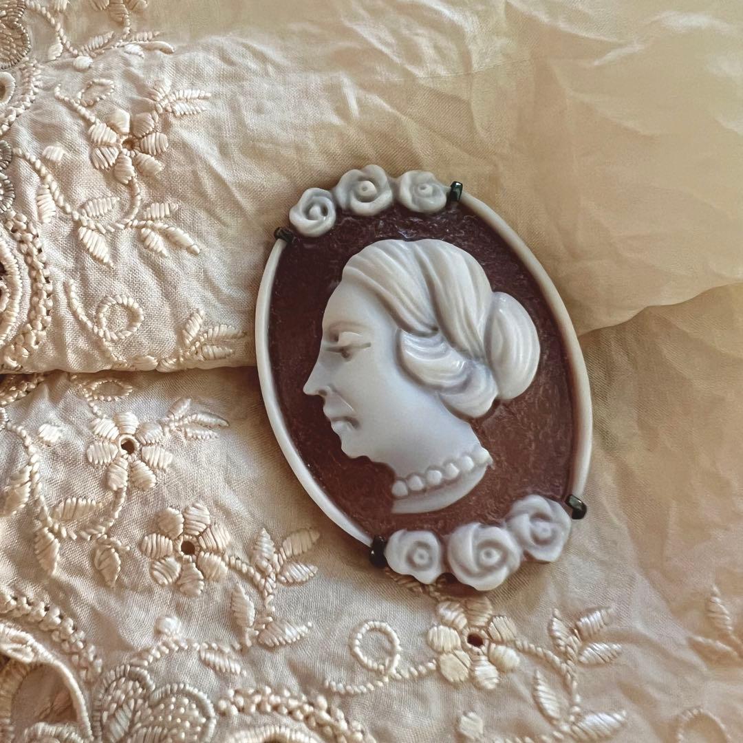Lisette カメオ ご婦人のブローチ ITARY