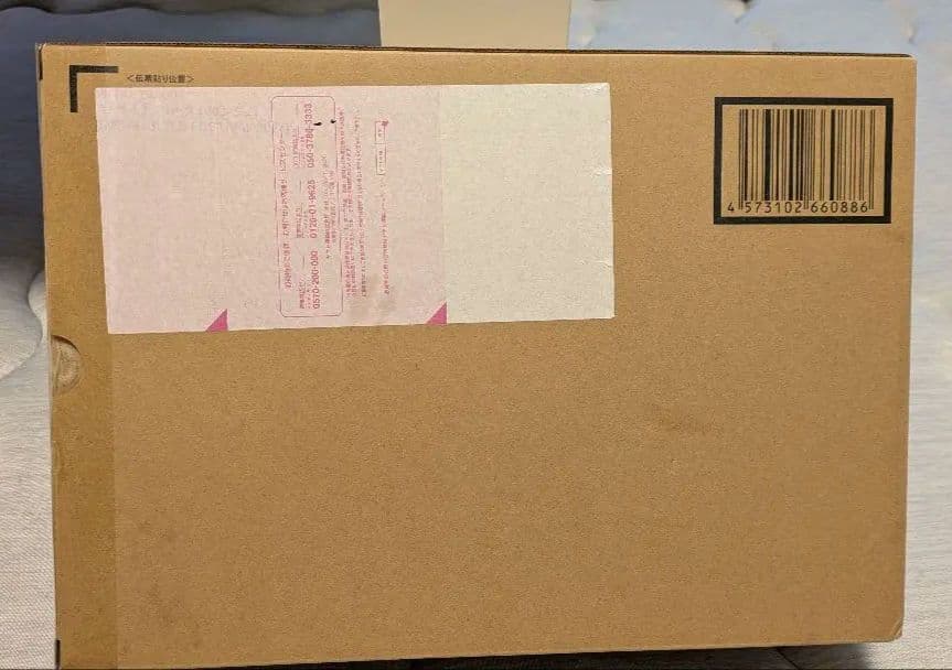 ガンダム 1/144スケール フィギュア