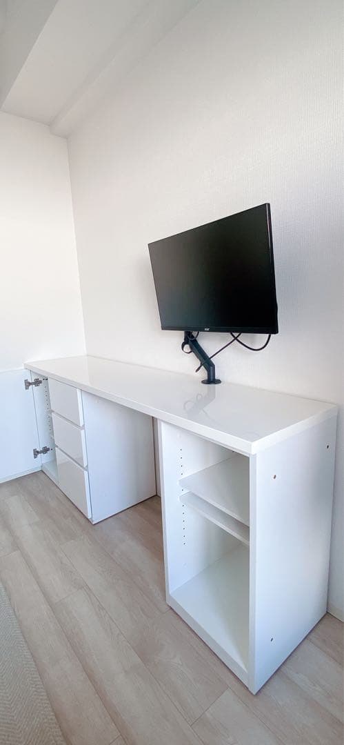 ［アオイ］デスク