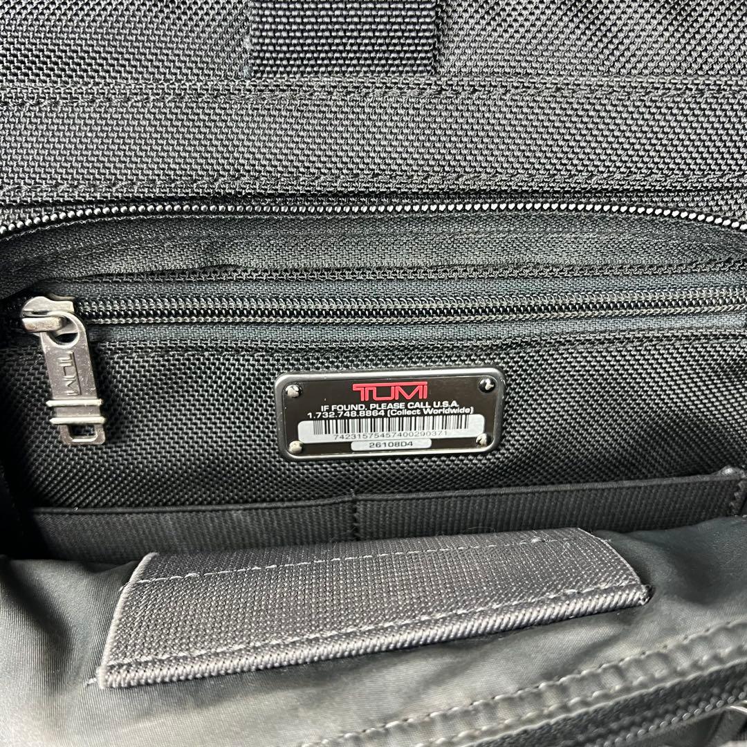 TUMI 2way ビジネスバッグ PC収納可 多ポケット 黒