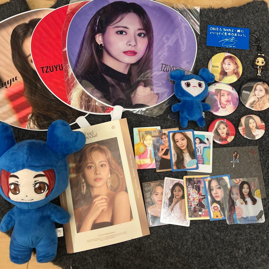 twice ツウィ グッズ まとめ売り - メルカリ