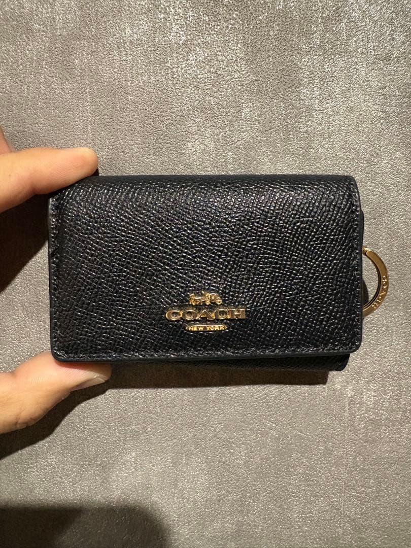 COACH ブラック レザー キーケース コーチ 黒 - メルカリ