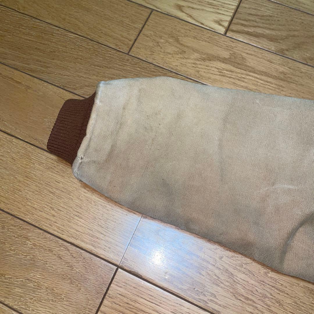 休日限定価格　〜Carhartt キルティング ジャケット 〜ベージュ