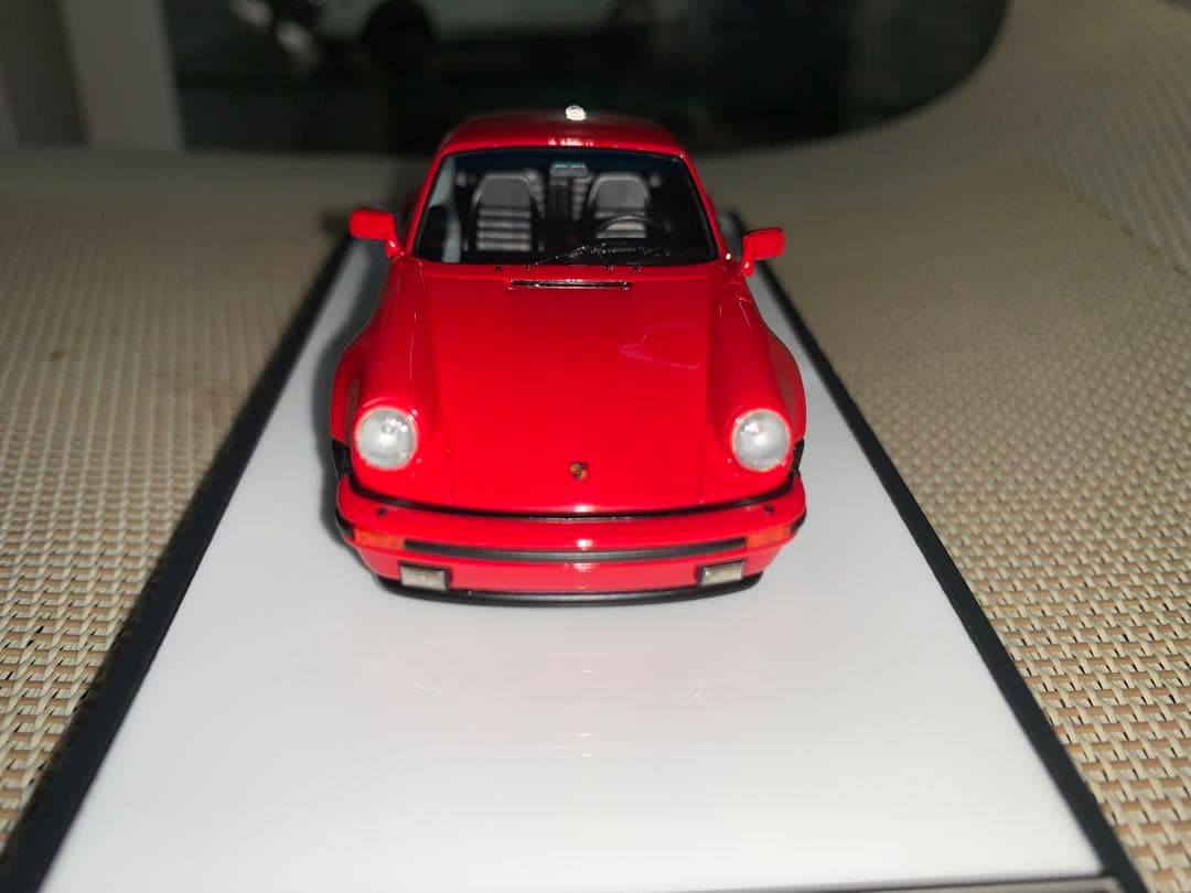メイクアップ 1/43 ポルシェ911(930)ターボ