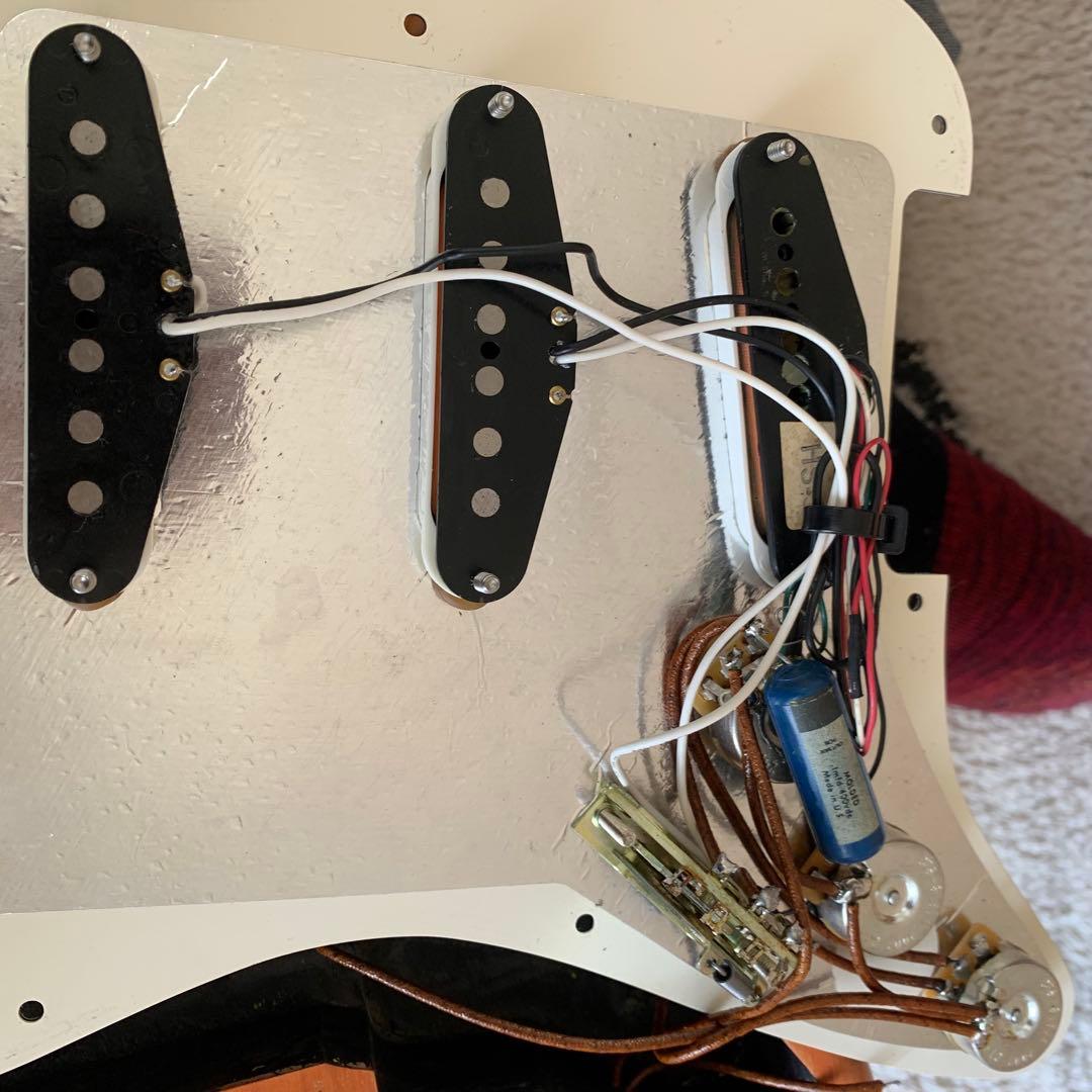 ギター Fender Michael Landau Coma Stratocaster