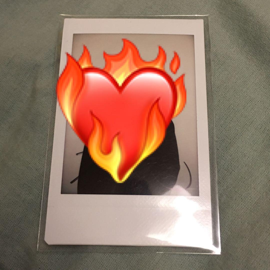 A.C.E ドンフン 直筆サイン入りチェキ