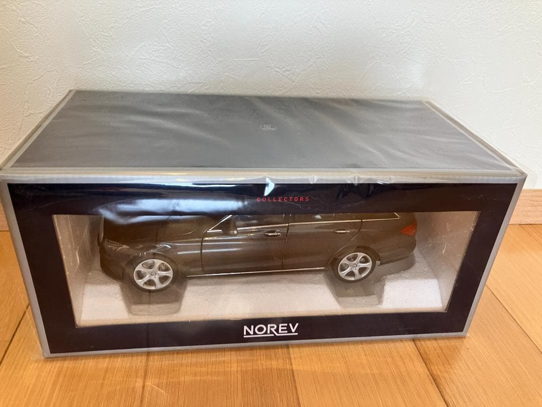 ノレブ メルセデスベンツ Cクラスワゴン S205 1/18 ミニカー - メルカリ