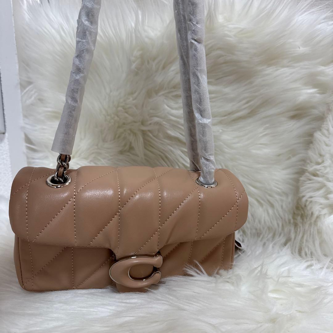 COACH ショルダーバッグ ベージュ キルティング20cm