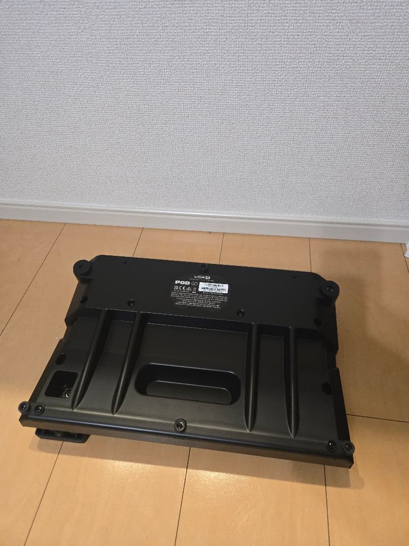 チラ見チラ子様　LINE6 POD GO 箱付き