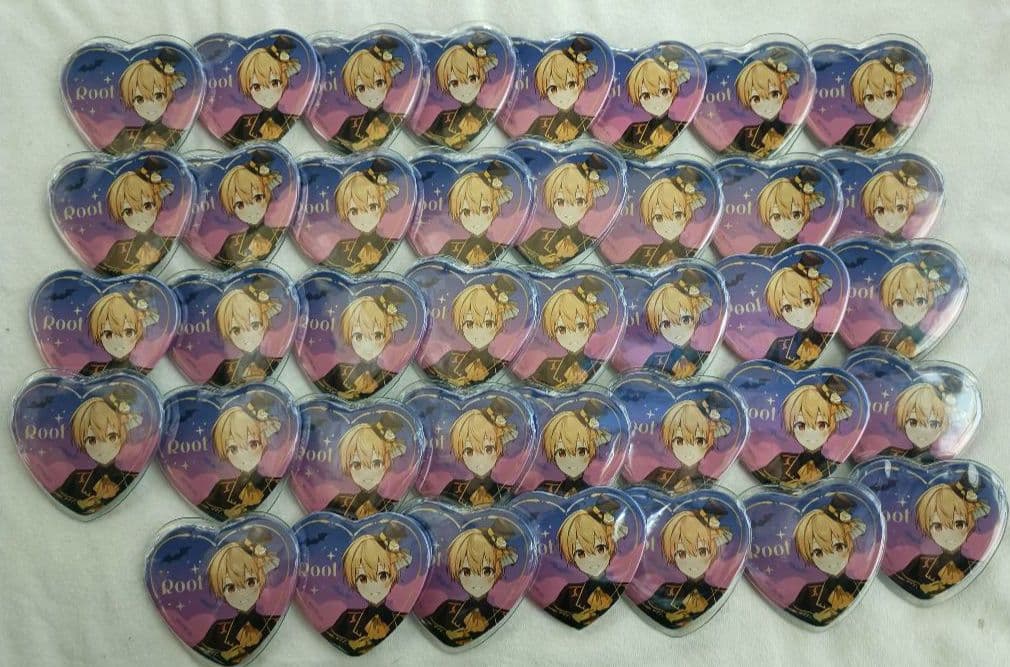 すとぷり　るぅと　ハートの缶バッチ　2023　ハロウィン　等身