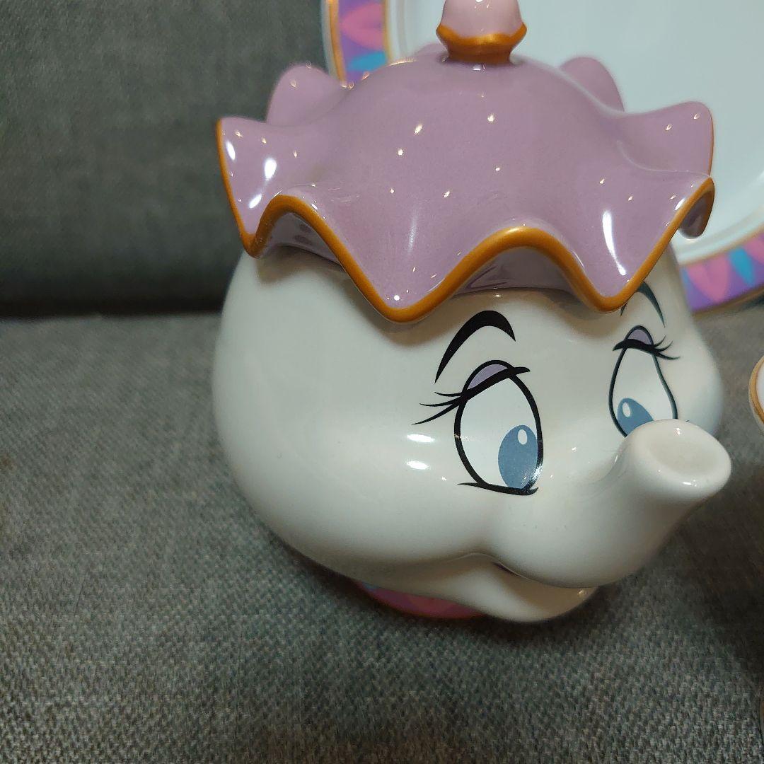 ディズニーリゾート　美女と野獣　ポット婦人　ティーセット4点セット