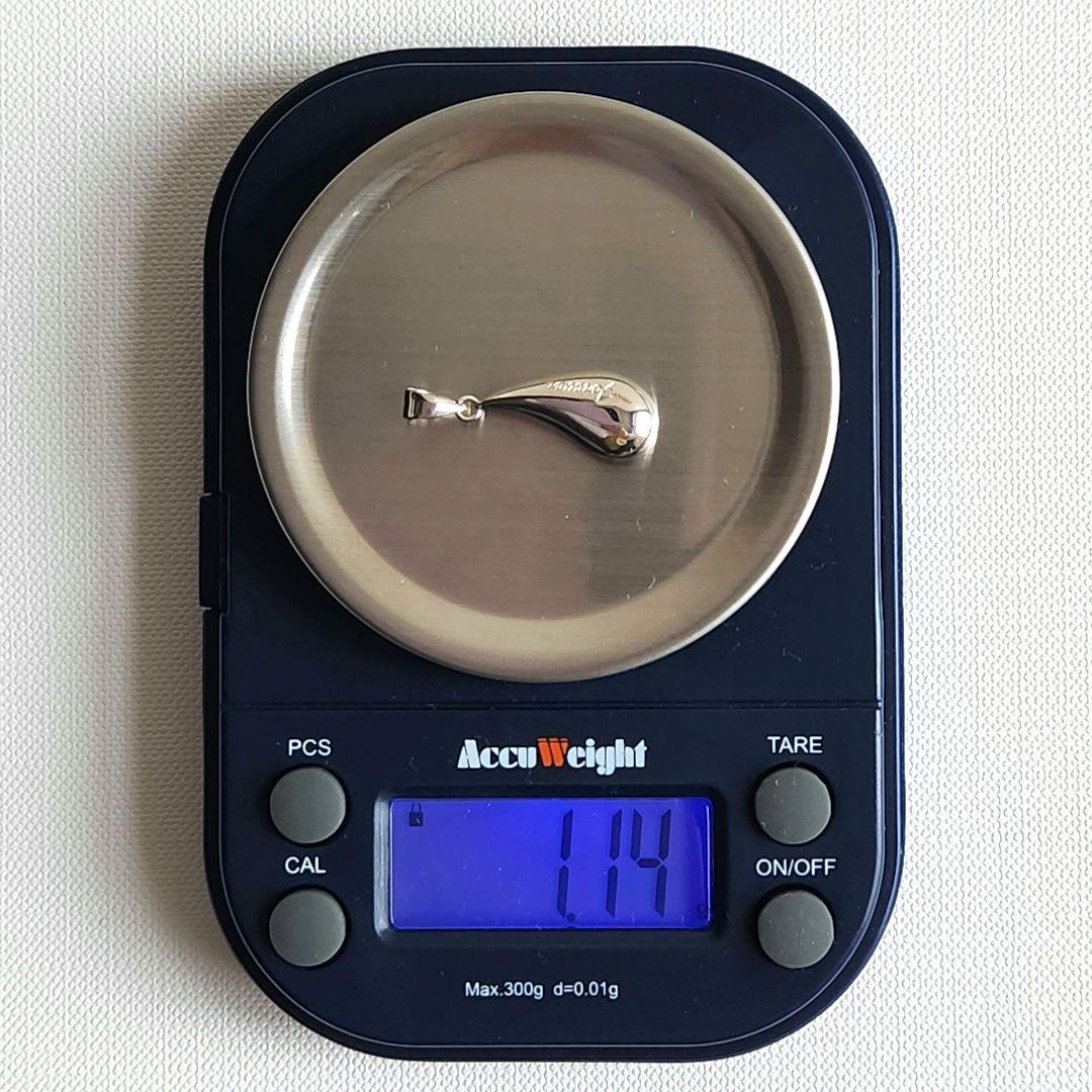 プラチナPt900 ティアドロップ ペンダントトップ チャーム 刻印あり