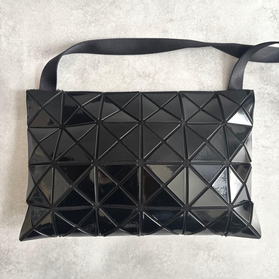 保存袋付 BAOBAO ISSEIMIYAKE ルーセント ショルダーバッグ