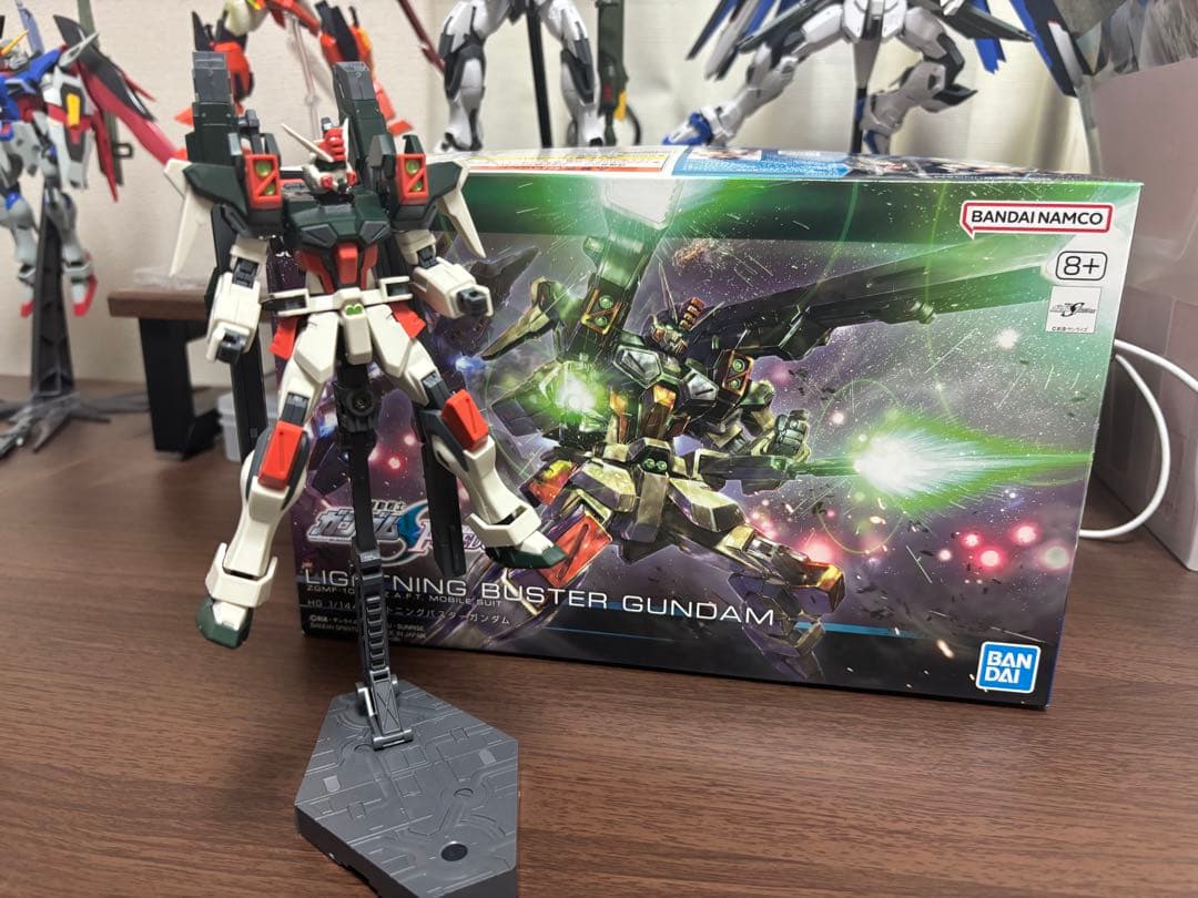 Seed FREEDOM hg 4体セット 組み立て済み - メルカリ