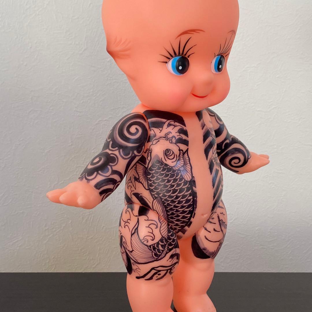 入れ墨キューピー キューピー人形 タトゥー - メルカリ