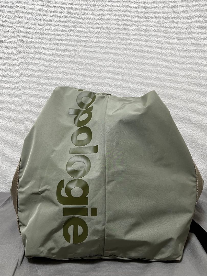 Summit Tote Medium オリーブグリーン/ブラウン