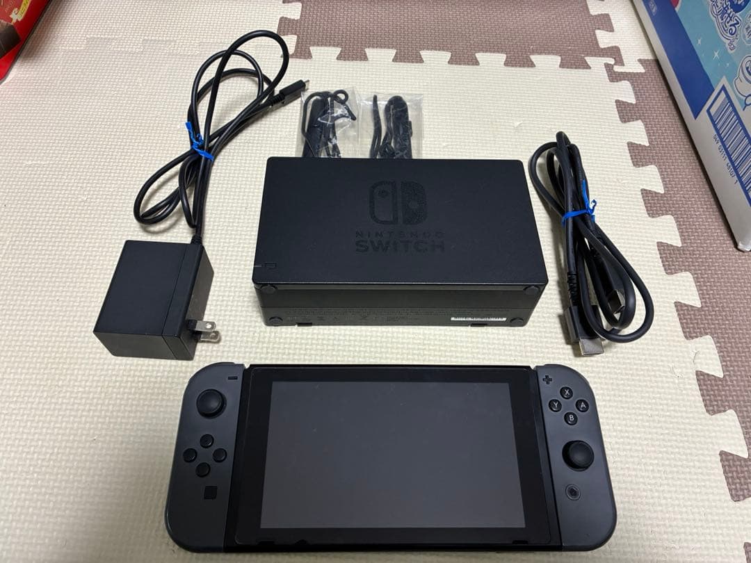 Nintendo Switch 本体【強化版】　Joy-Conグレー