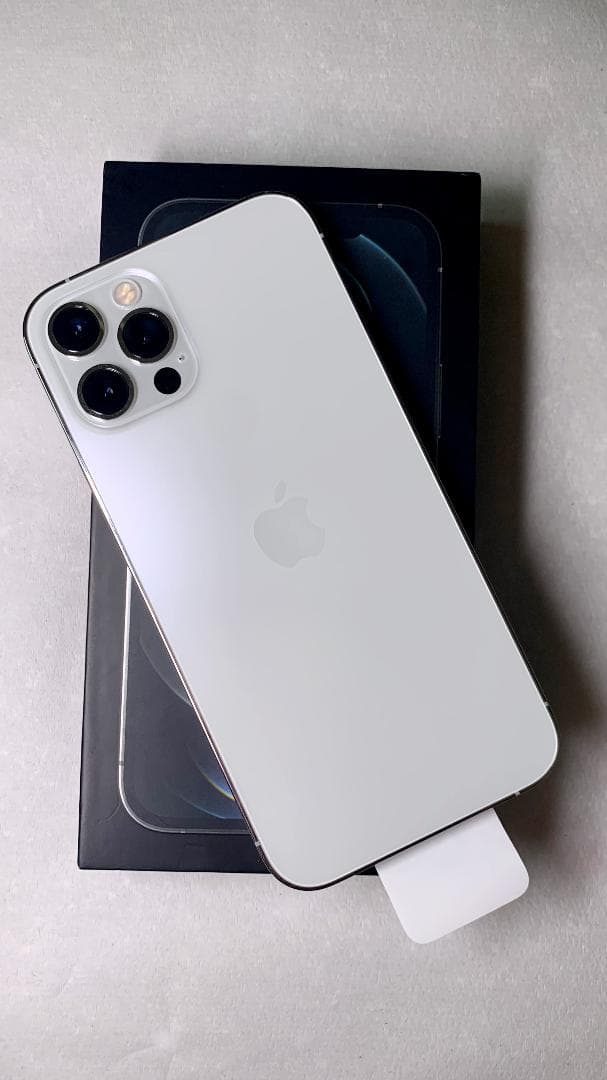 iPhone 12 pro シルバー 256GB SIMフリー