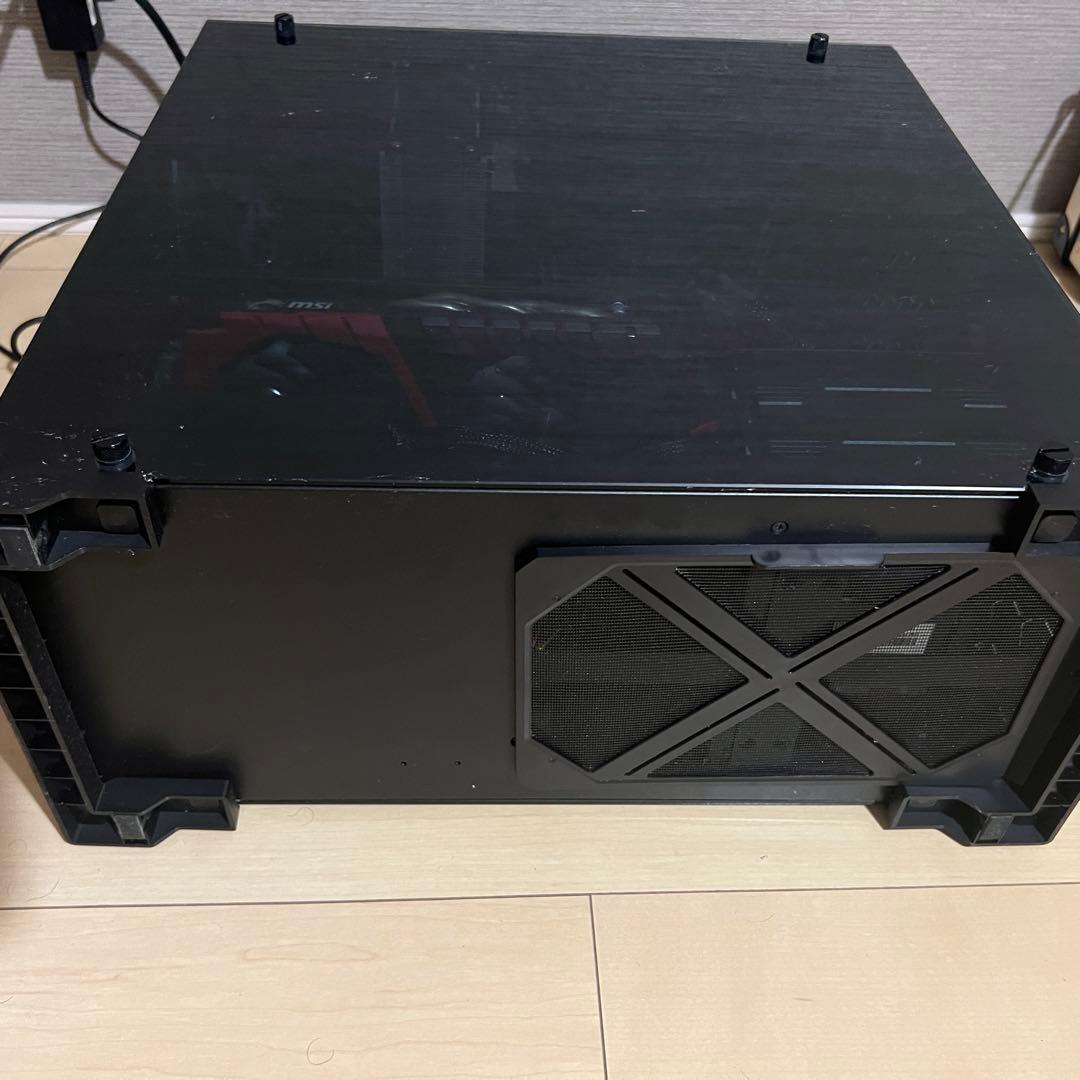 IN WIN ミドルタワー ブラックガラスPCケース