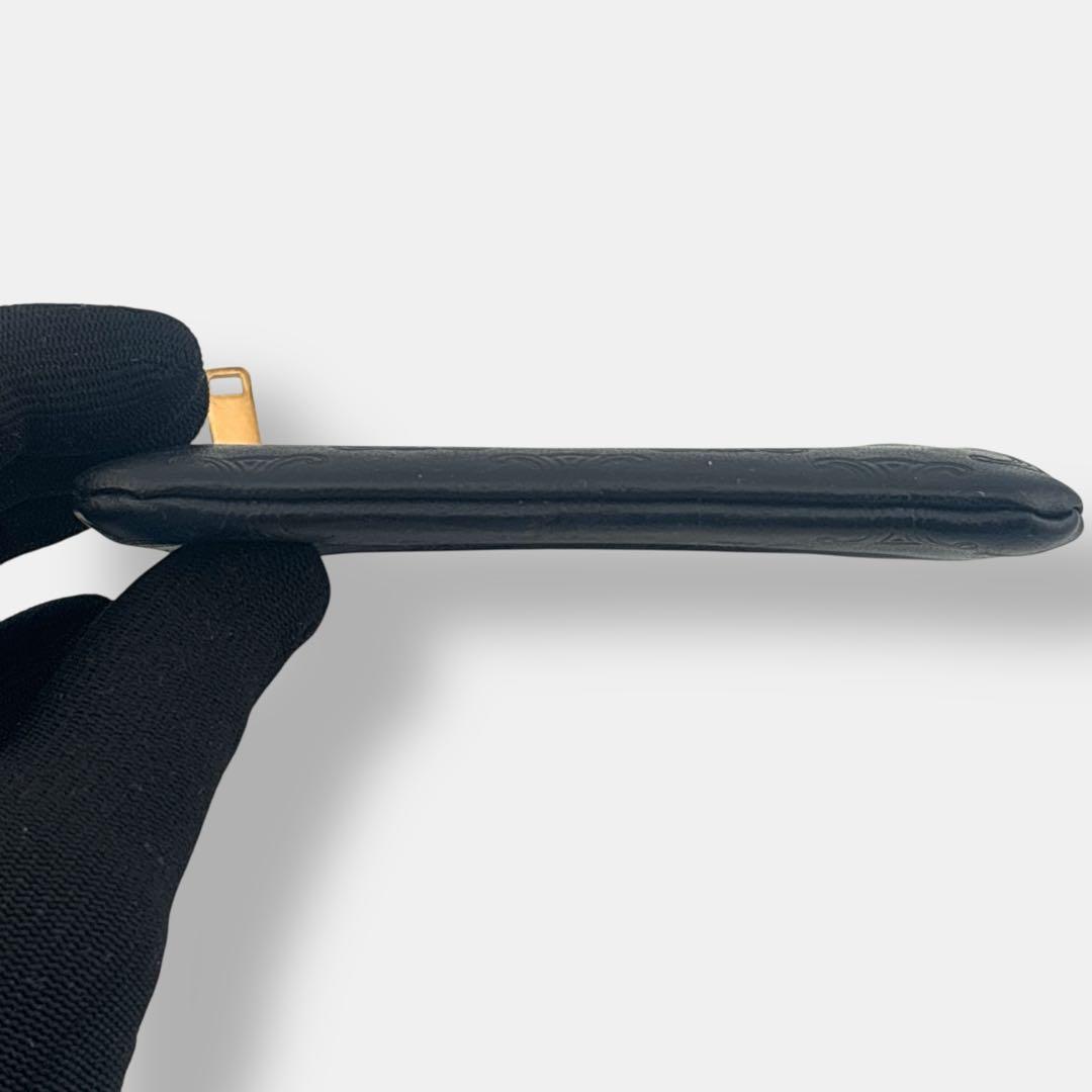 極美品 セリーヌ トリオンフ　フック付き ケース　総柄　ブラック レザー