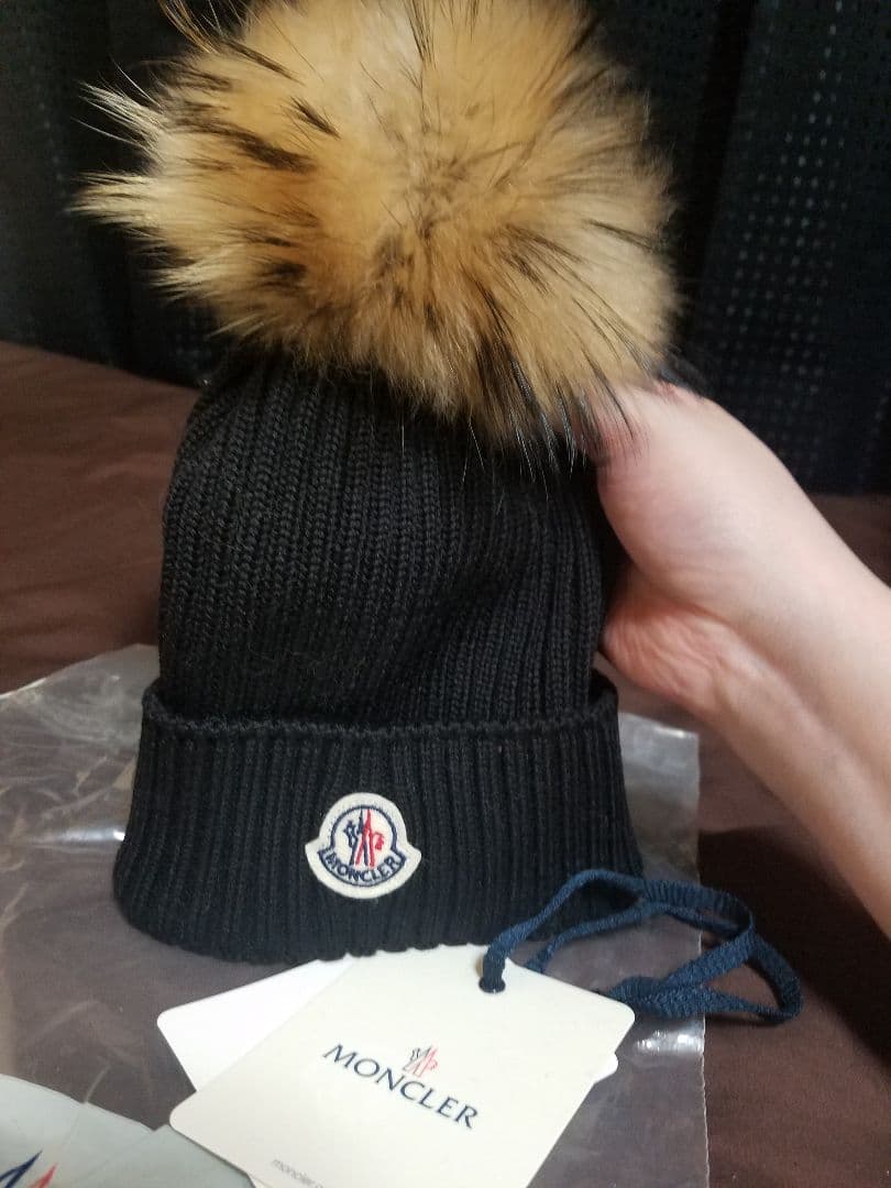 未使用級】JIMMY CHOO ジミーチュウ ニット帽 ビーニー ニット 黒