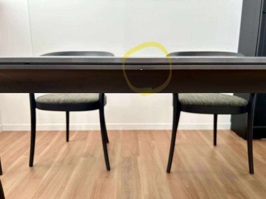 年始セール‼️arlflex ダイニングテーブル95万円 ダイニングテーブルのみ‼️