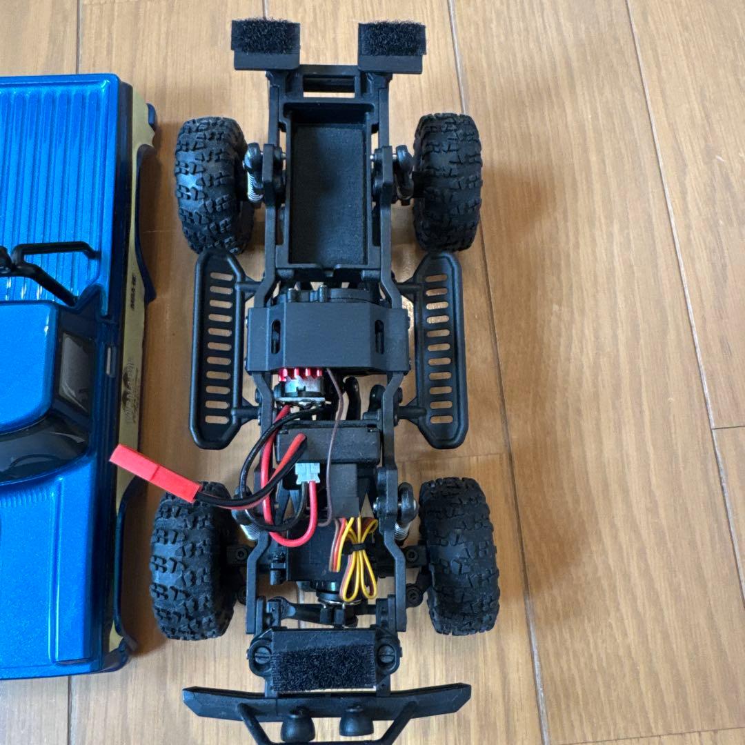 10LB　ラジコン　Carisma コヨーテ