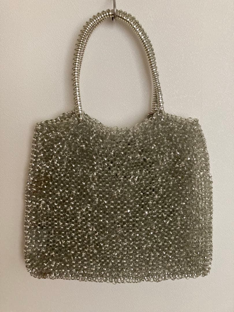 【美品】アンテプリマ　ビーズ装飾リボンモチーフ　ワイヤーバック