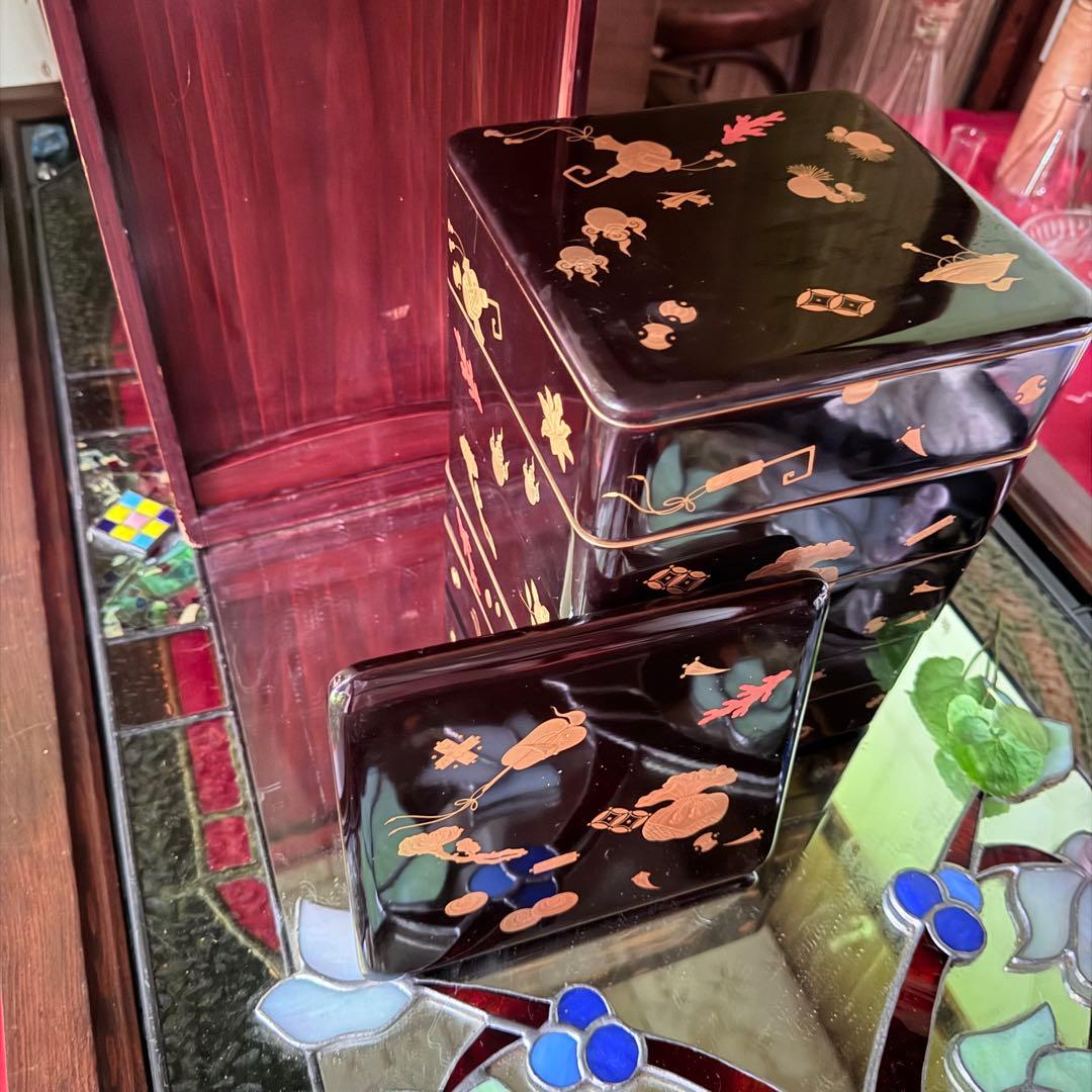 超限定1月2日20時迄‼️JAPAN『図替り宝尽くし』蒔絵梨地四段重台座付木箱入