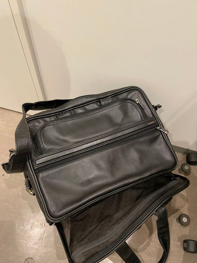 TUMI ナパレザー製キャリーバッグ96103D4 TUMI ナパレザーキャリー