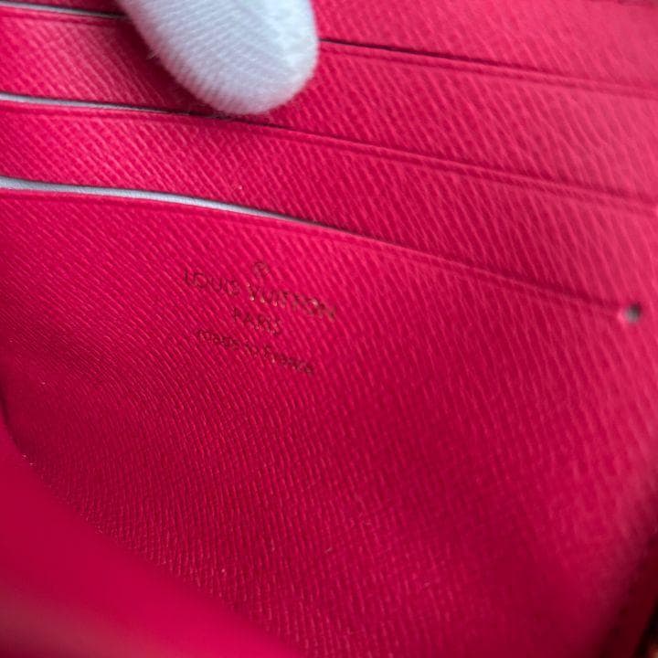 みすず　LOUIS VUITTON ポルトフォイユ・ノア コンパクト