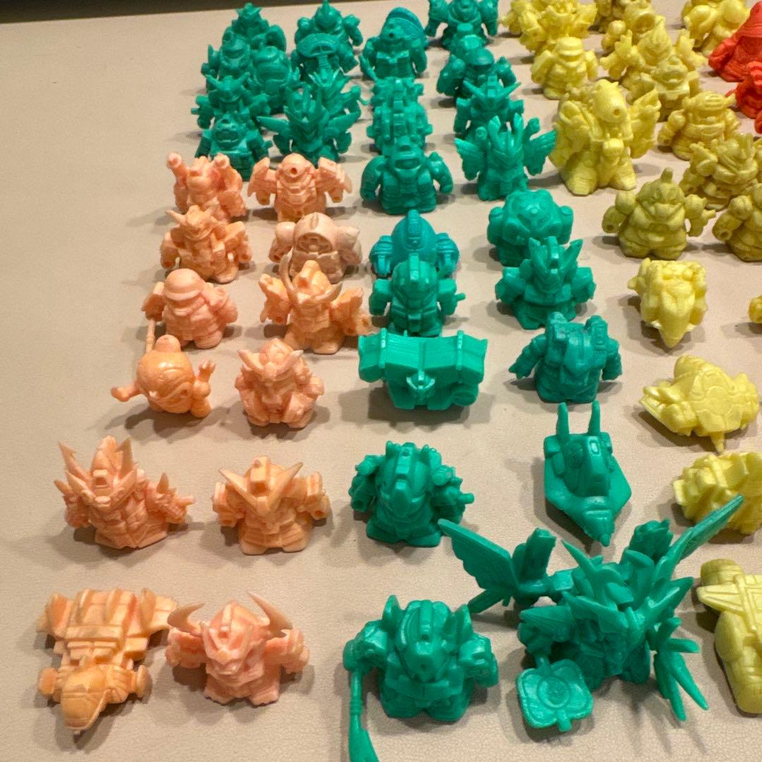 【当時物】ガン消し　まとめセット約140体 と　不揃いパーツたくさん