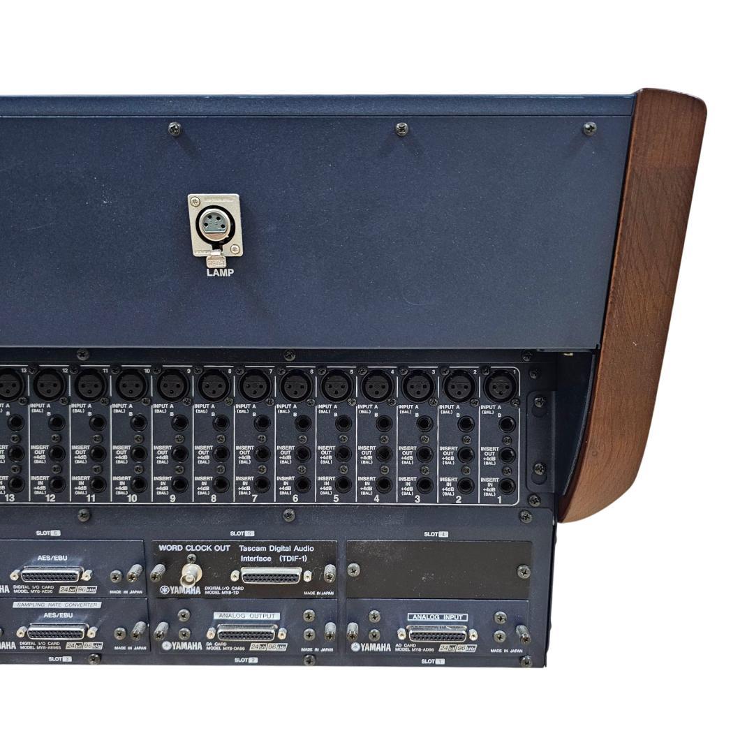 現状品 YAMAHA DM2000 デジタルミキサー MB2000付き ヤマハ