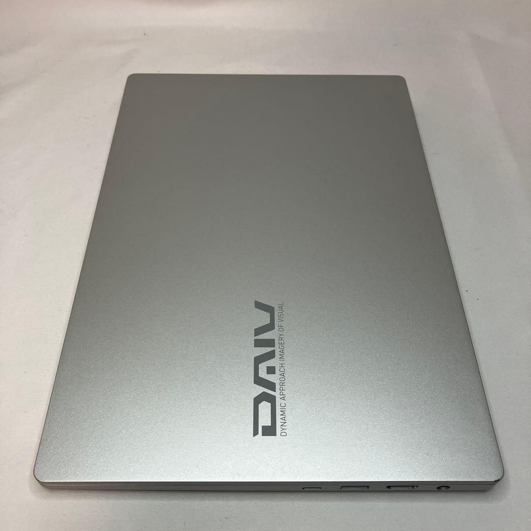 美品 DAIV 4P 11世代 i7 32GB 512GB WUXGA オフィス 美品 DAIV 4P 11