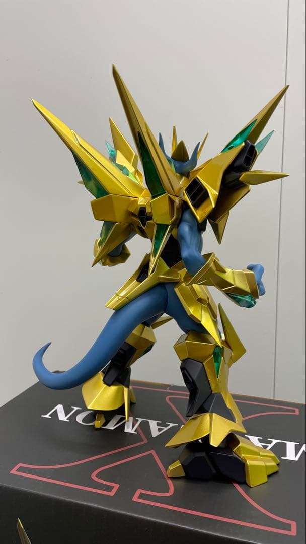 デジモンマグナモンスタチュー